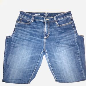 Women’s St. John’s Bay Skinny Leg Jeans